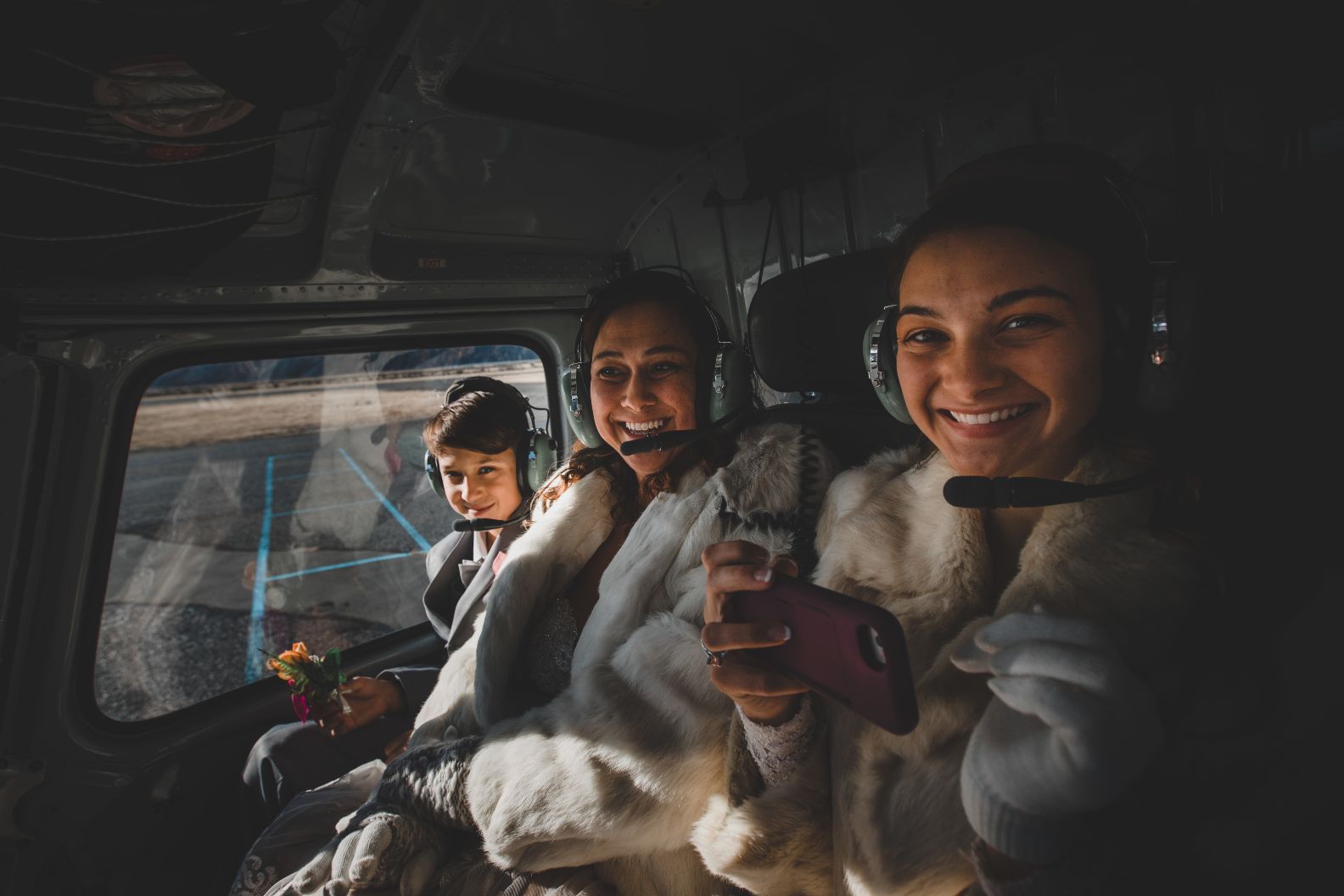 wedding photos at mt cook lakeside retreat