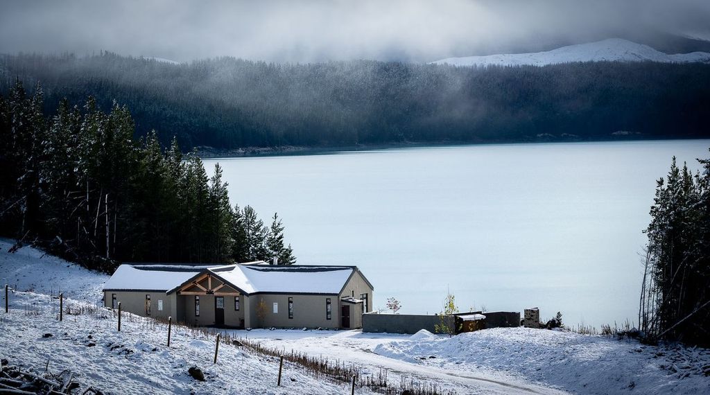 Winter Wonderland Stay 3, Pay 2